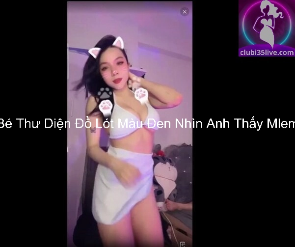 Bé Thư Diện Đồ Lót Màu Đen Nhìn Anh Thấy Mlem 3