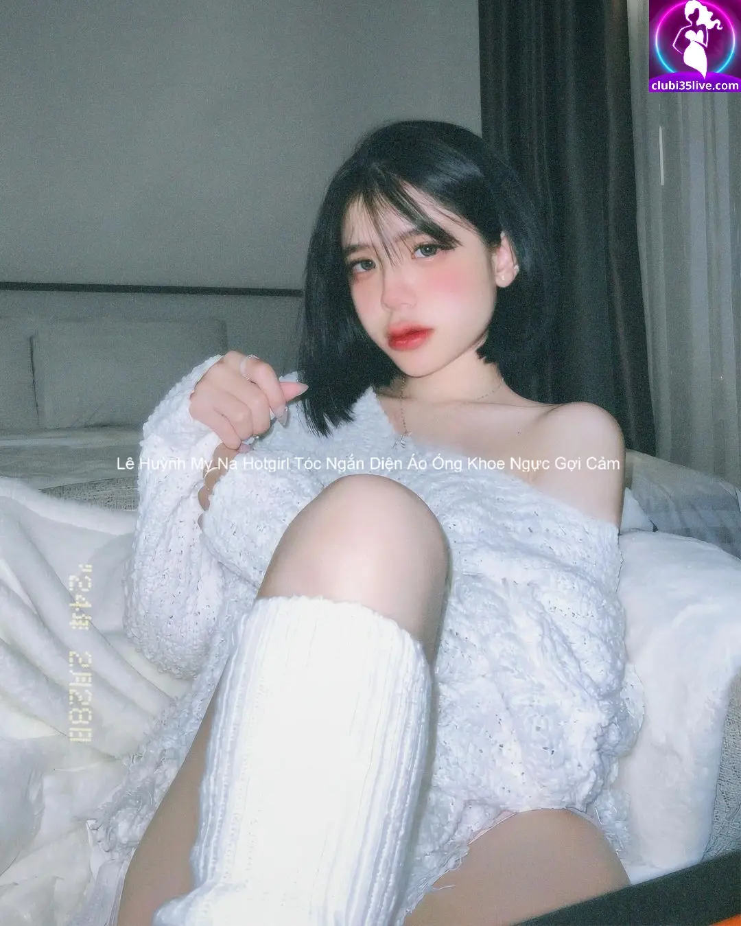 Lê Huỳnh My Na Hotgirl Tóc Ngắn Diện Áo Ống Khoe Ngực Gợi Cảm 8